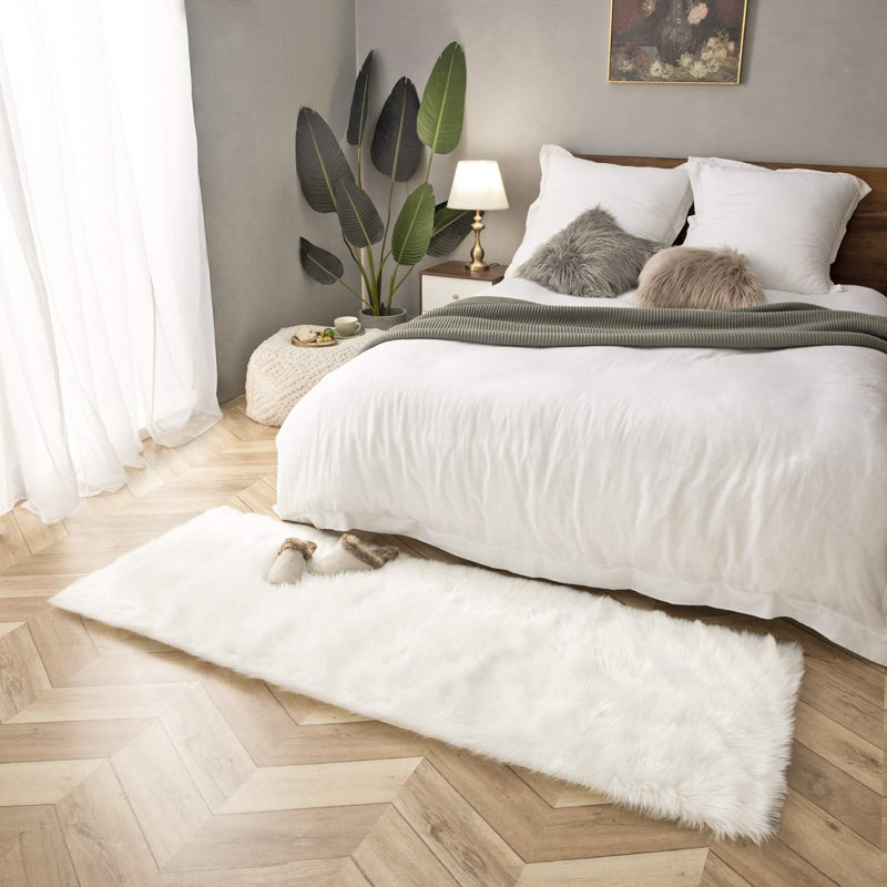 Tapis blanc à poils longs Haja Fluffy, Tapis de couloir 2 pi x 5 pi