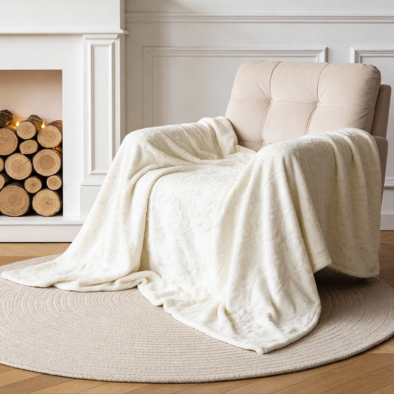 Machine Tufted Throw Blanket, Beige, 150cm x 200cm