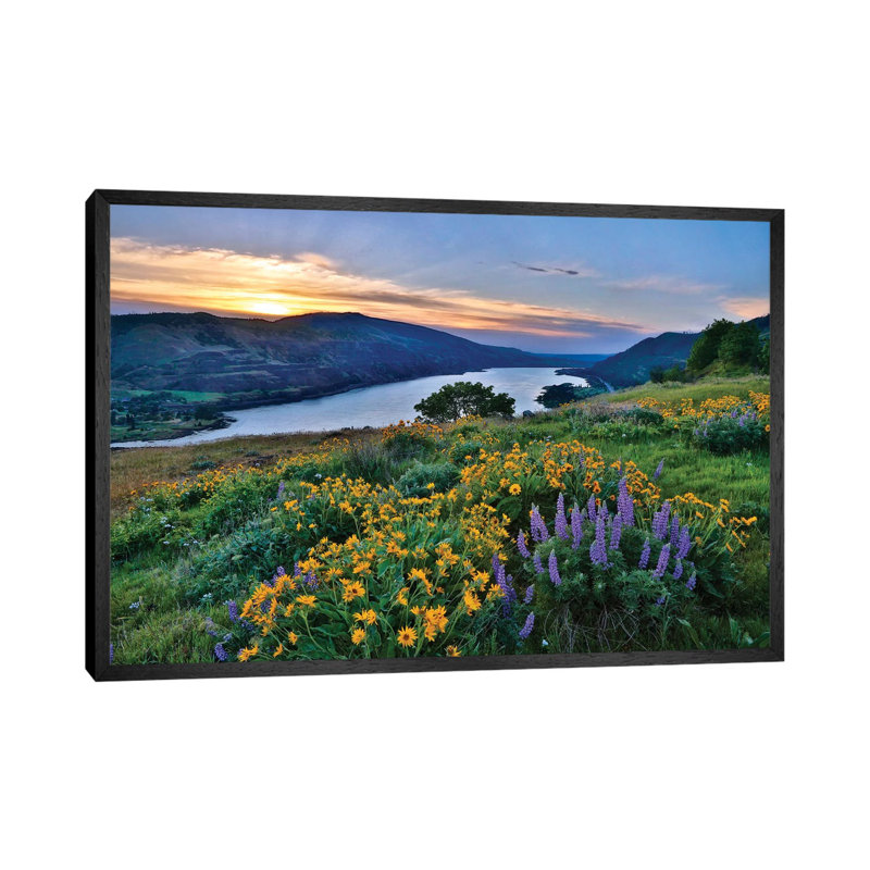 USA, Oregon. View of Lake Bonneville at Sunrise. 1 Piece Wall Art on Canvas, 152.5 cm H x 101.5 cm W, Black Framed