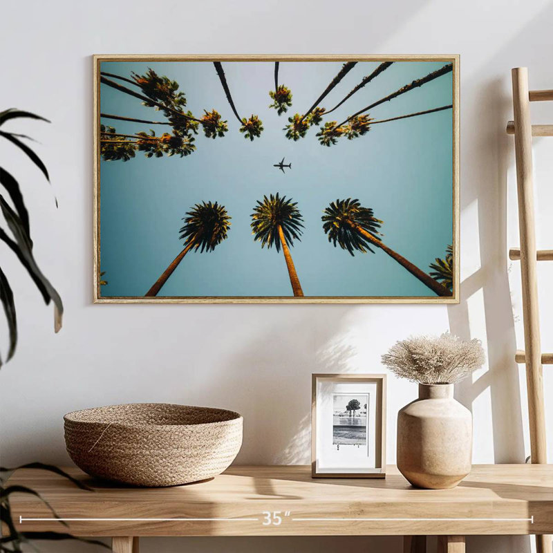 Avion au-dessus de palmiers, Cadre flottant en bois naturel, 25 po x 17 po