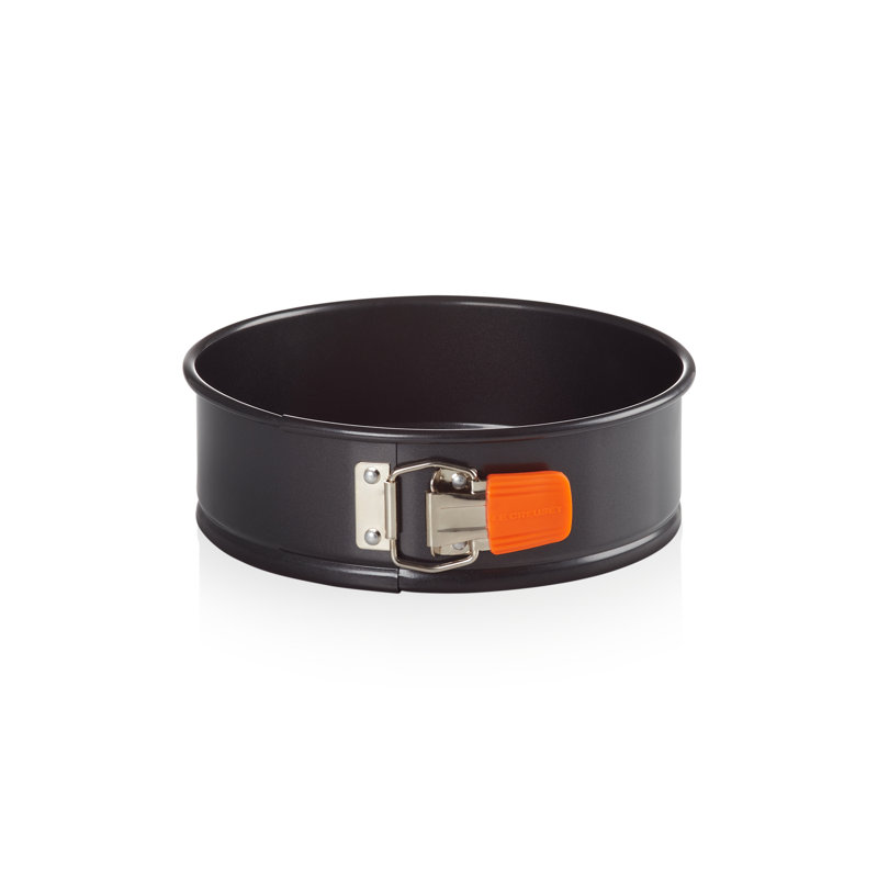 Le Creuset Bakeware Springform Round Cake Tin, 20cm