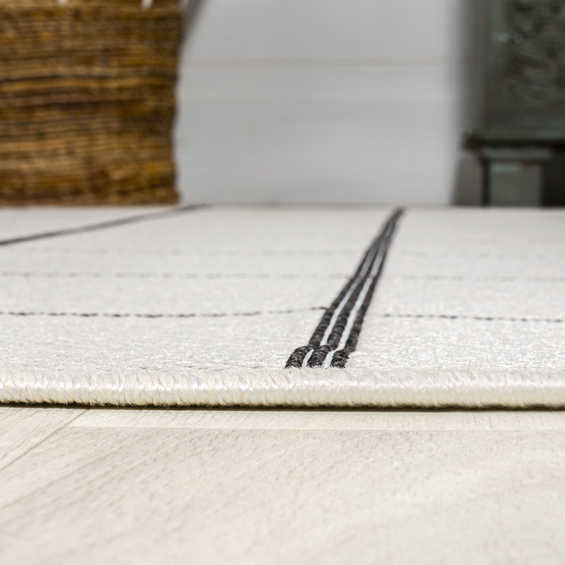 Garnon Grid Modern Squares Cream/Black Indoor/Outdoor Rug, Rectangle 4' x 6'