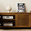Meuble télé de style moderne du milieu du siècle, extensible de 160 cm avec rangement, panneau réglable pour téléviseurs de 140 à 190 cm, meuble multimédia moderne pour la décoration intérieure, extensible de 152 à 175 cm, pour chambre ou salon.