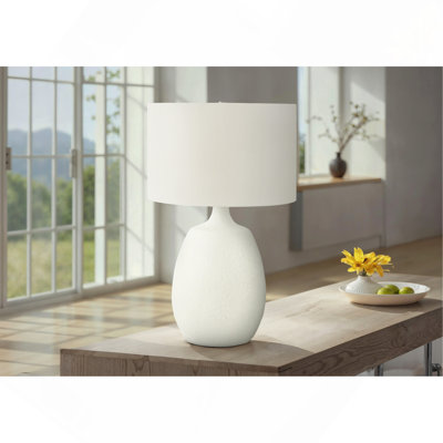 Lighting, H 26 po, lampe de table, abat-jour ivoire / crème, résine crème, contemporain