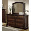 Commode classique transitionnelle à 7 tiroirs en placage de bouleau brun avec placage de bouleau caché