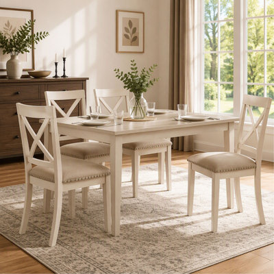 Ensemble de salle à manger moderne de 5 pièces pour 4 personnes comprenant une table ronde et 4 chaises de cuisine.