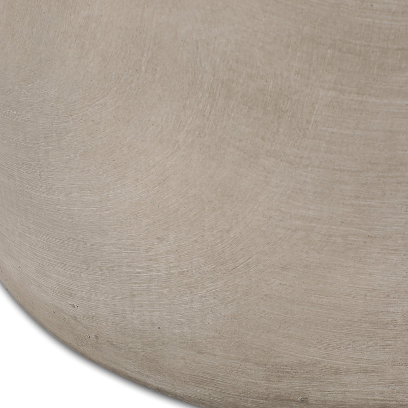 Table d'appoint d'extérieur en oxyde de magnésium gris - Design minimaliste fonctionnel et attrayant