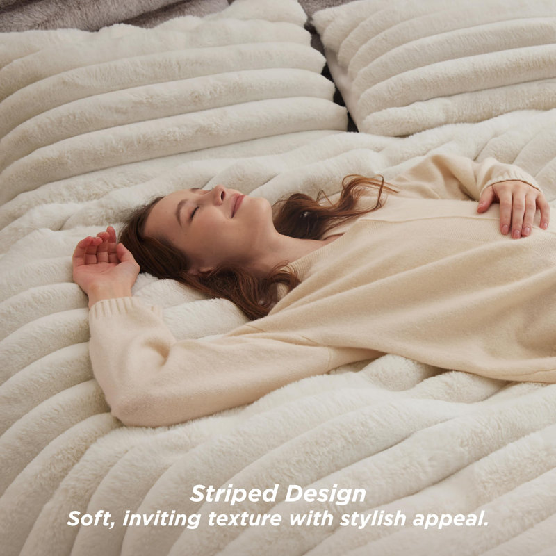 Bedsure Faux Fur Comforter Set