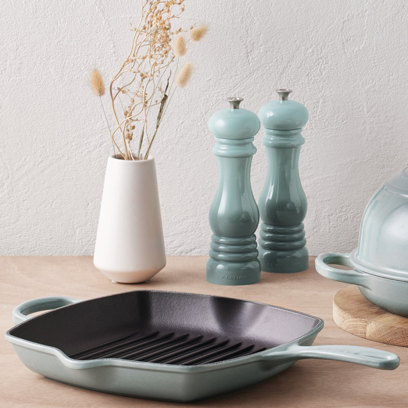 Le Creuset Classic Salt Mill, Sea Salt