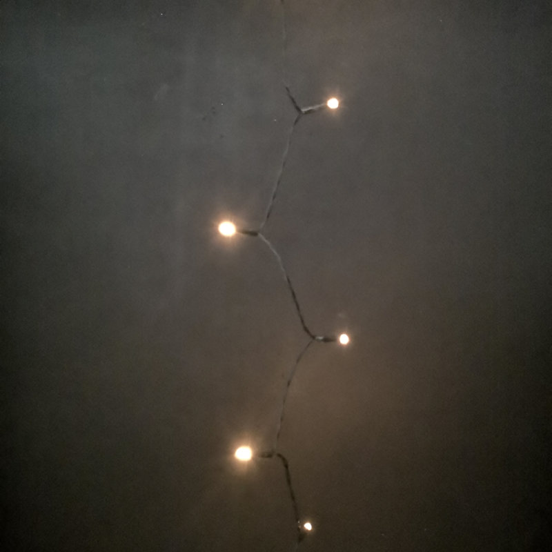 400 - Bulb 4000 cm Battery Powered Standard LED