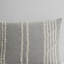 Édredon gris en coton double / grand. Tissu 100% à rayures. Brodé sur fond gris. Motif inversé gris. Comprend 2 taies décoratives. Lavable à la machine. Mini coton. Assorti. Fin