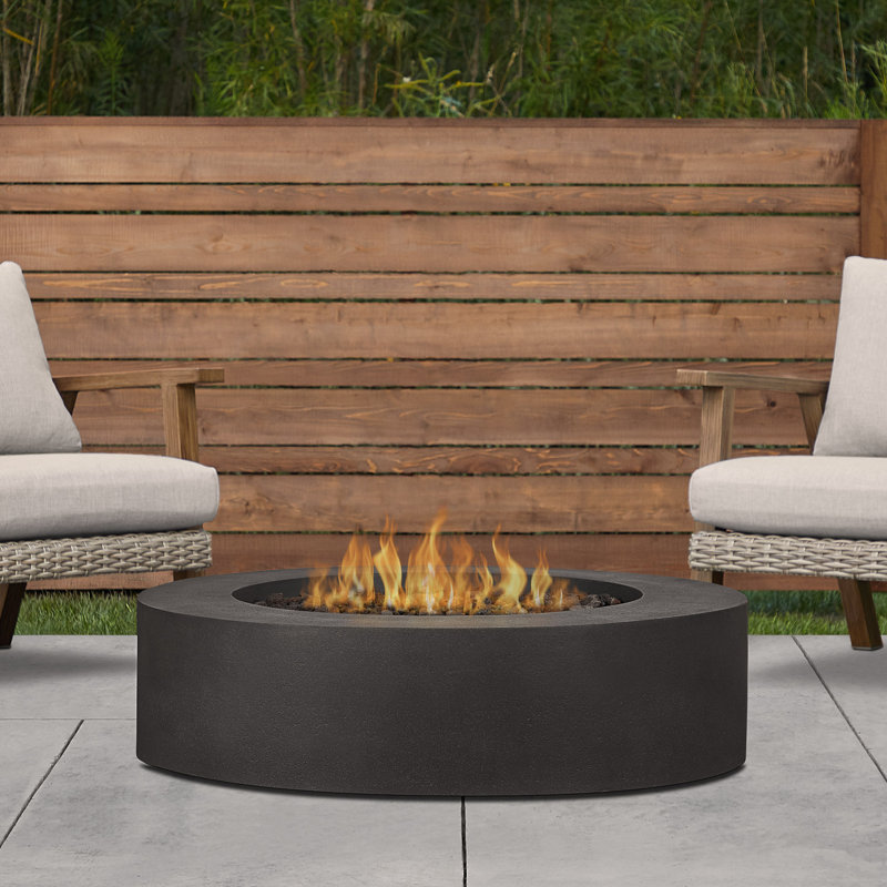 La Valle Concrete Propane Fire pit Table, Carbon