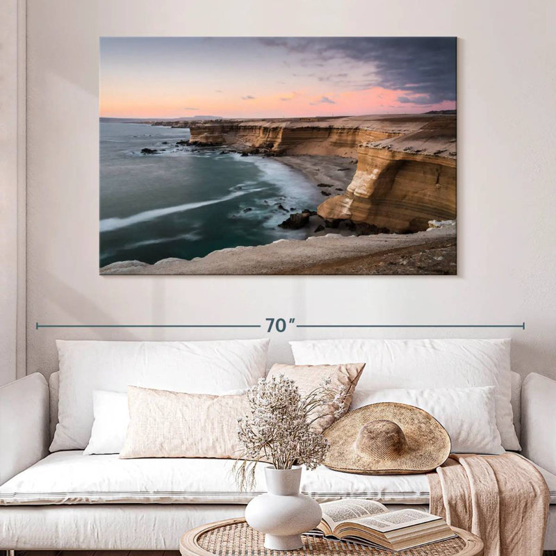 Gillard La Portada Cliffs