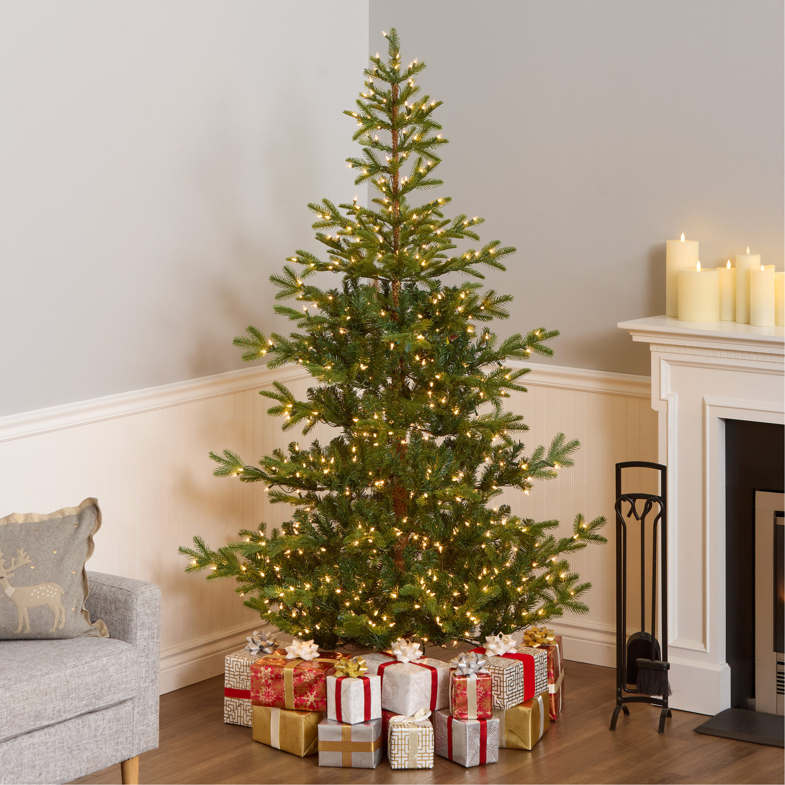 The Holiday Aisle® Norwegian Spruce Tree with Clear Lights, 6.5'