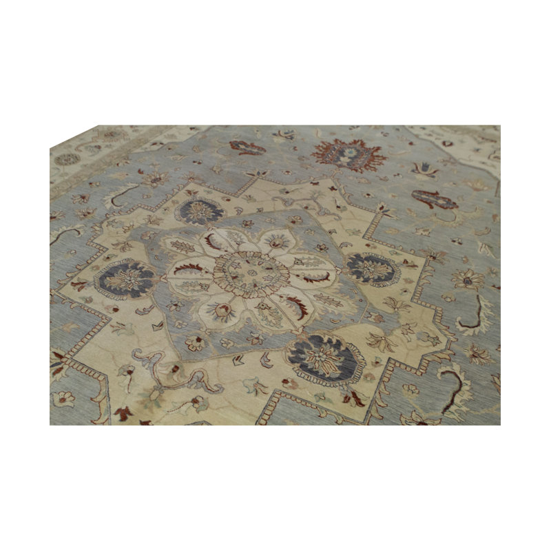 Wool Oriental Area Rug in Cream/Blue