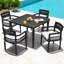 Ensemble de salle à manger haut de gamme en aluminium pour l'extérieur comprenant 4 chaises avec coussin Sunbrella et une table carrée de 40 po avec trou pour parasol