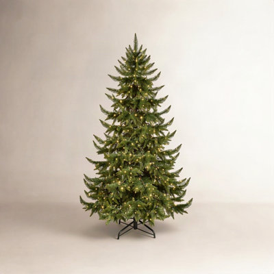 7.5' Pre-Lit Spruce Christmas Tree