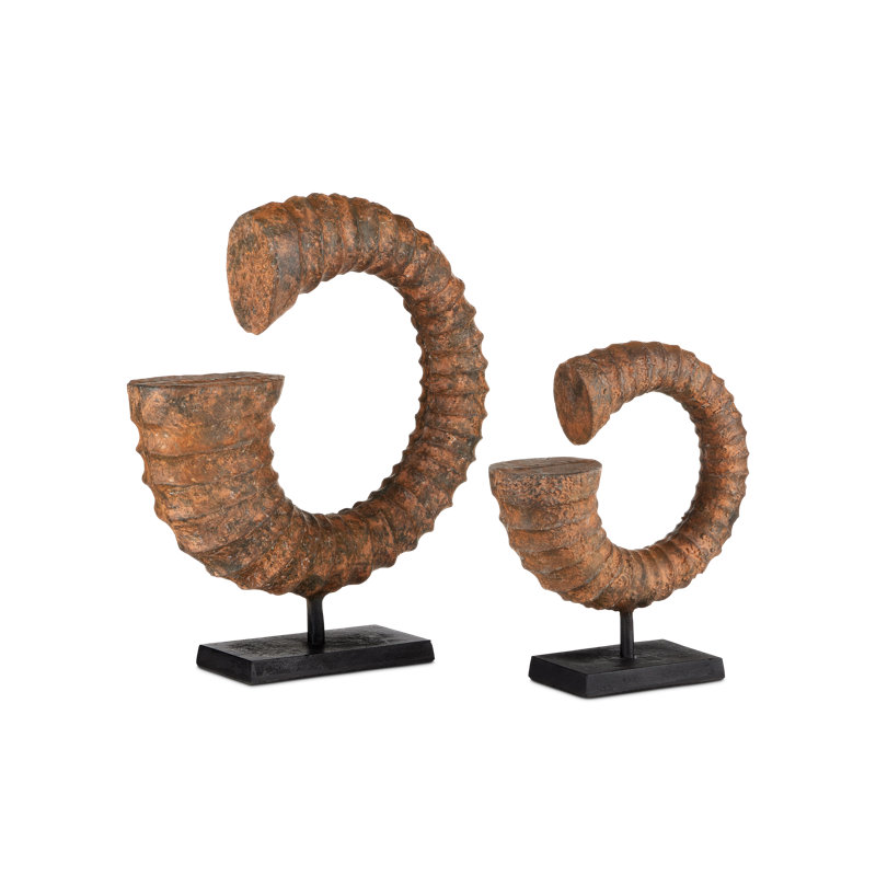 2 - Piece Figurines & Sculptures Set