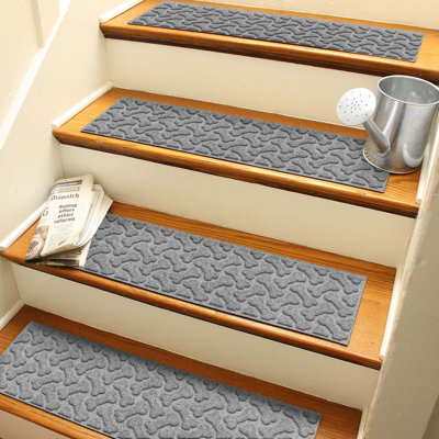 WaterHog® Dogbone Repeat 8.5 in. x 30 in. Indoor Outdoor Stair Treads Set/4