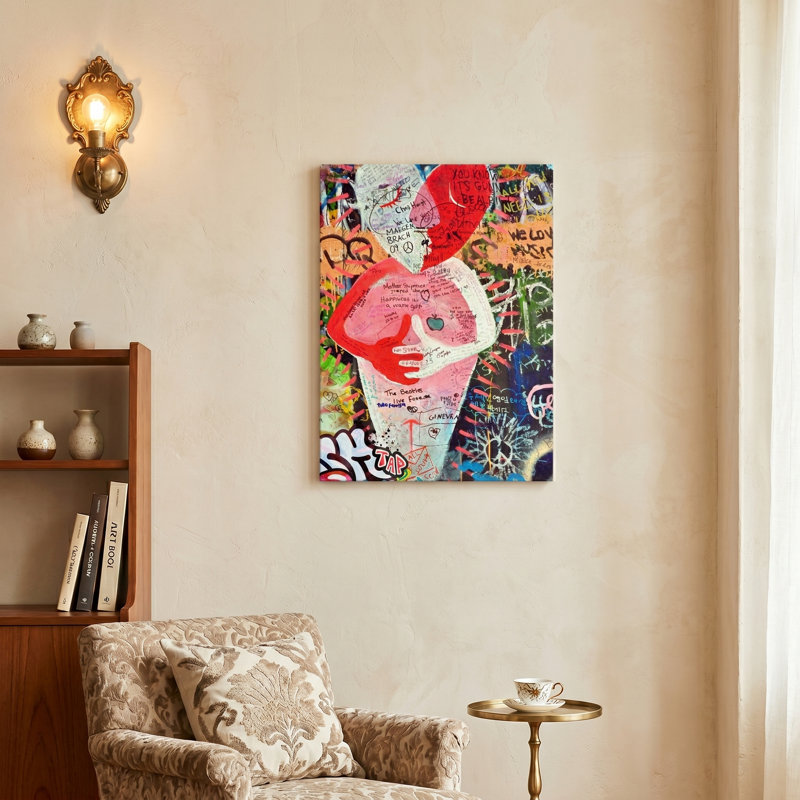 Impression sur toile Vibrant Abstract Graffiti Hug, H 27,6 po x l 17,7 po