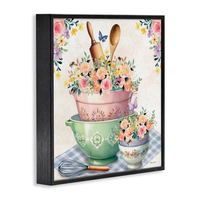 Bols de cuisine floraux empilés par Nicole DeCamp