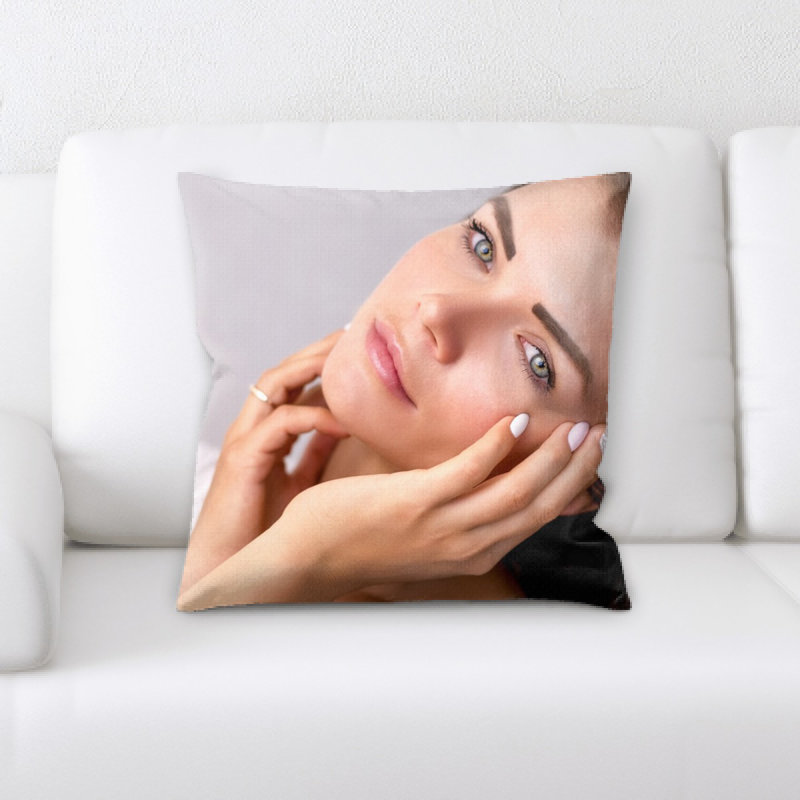 Coussin Girl
