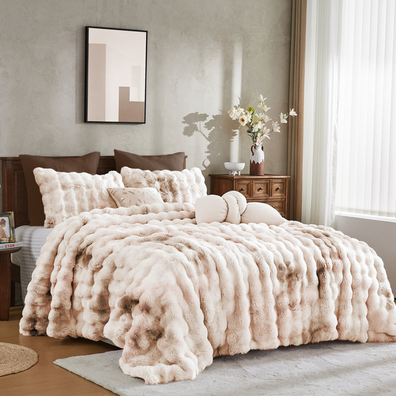 Wonderful Luxurious  Comforter Set Tie-Dye Fluffy Bubble, Queen Comforter + 2 Standard Shams, Beige
