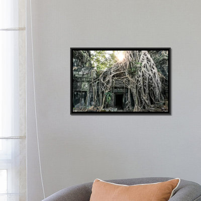«Temple In The Jungle, Angkor Wat, Cambodge» par Matteo Colombo, impression sur toile