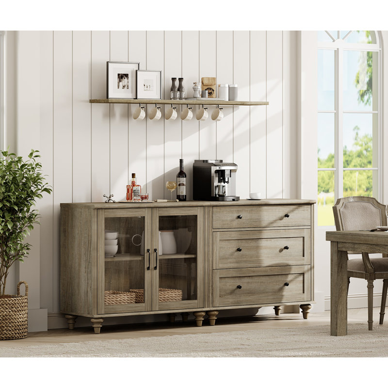Mountainburg 67.7'' Sideboard, Wash Gray