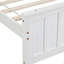 Lit plateforme en bois-124917824