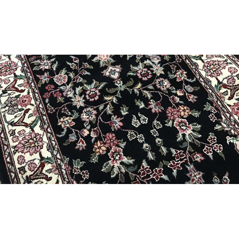 Tapis de haute qualité noué à la main