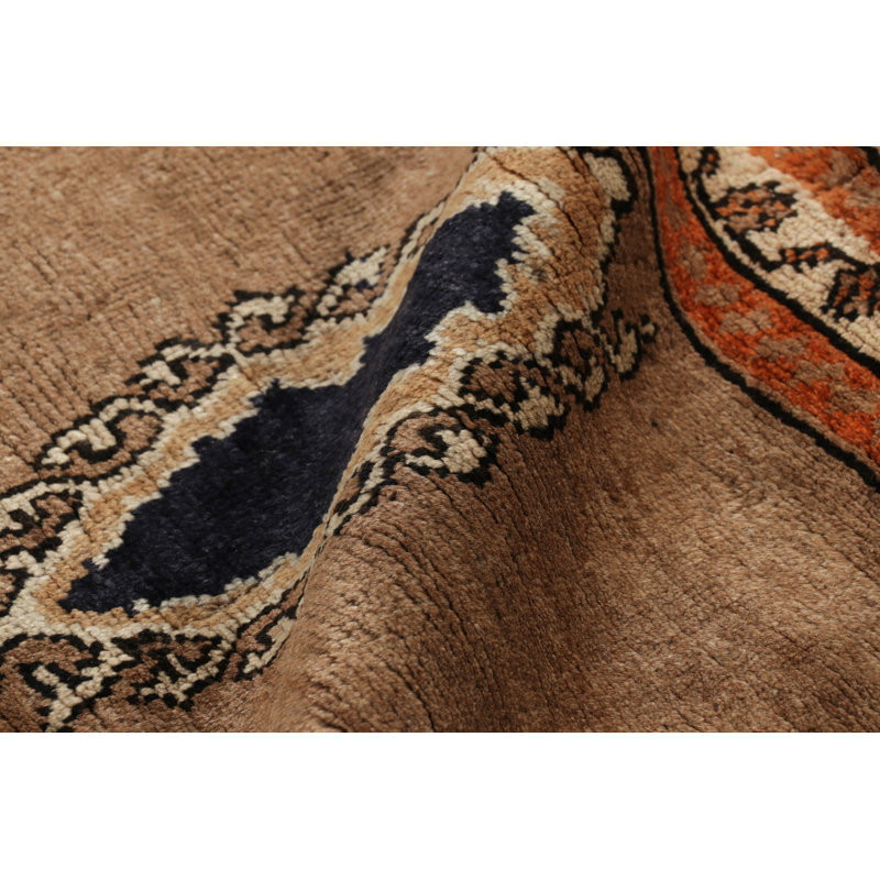 Vantage One-of-a-Kind 3'6X5'6 Hand Knotted Area Rug