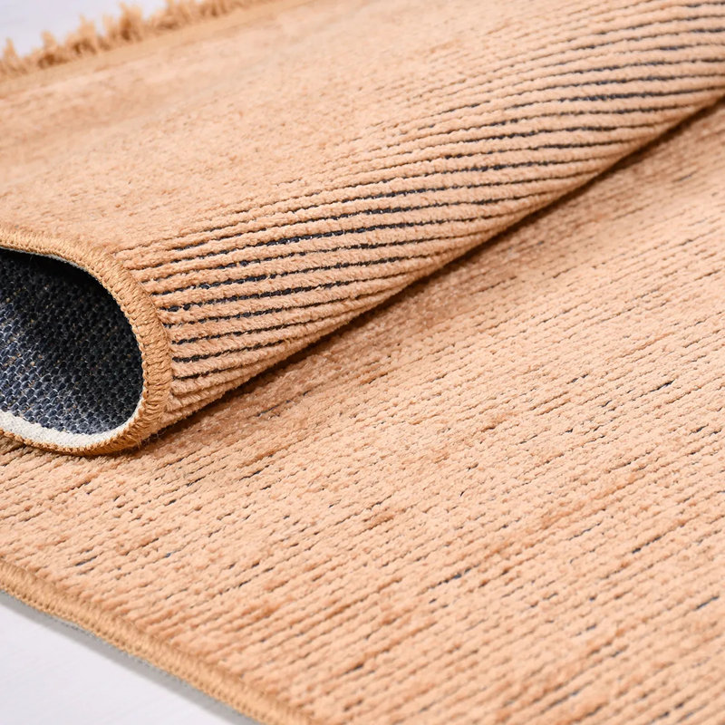 Tapis beige en polyester antidérapant Javin facile à nettoyer, 5 pi x 7,5 pi
