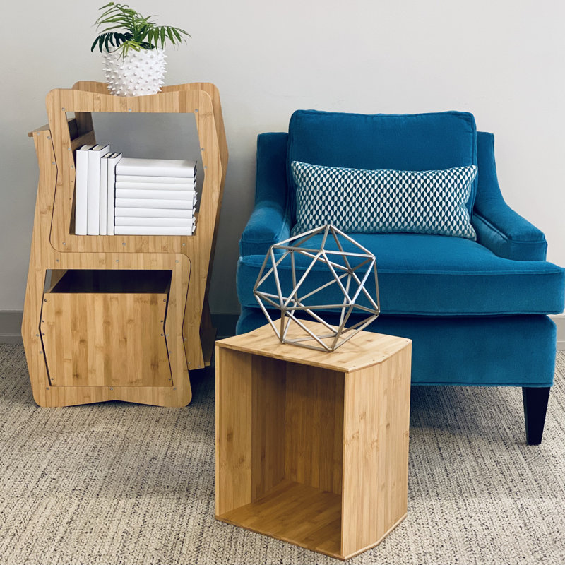 La chaise de rangement en bambou TYL avec boîte de rangement incluse