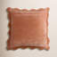 Coussin décoratif à bords festonnés Collier-1854242951-1856490067-1854242946