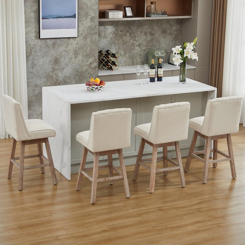 Tabourets de bar rembourrés et pivotants à 360 ° Terron avec pieds en bois Terron, Beige