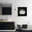 Art mural blanc et noir sur toile flottante encadrée par Janet Tava-636292267-636292271