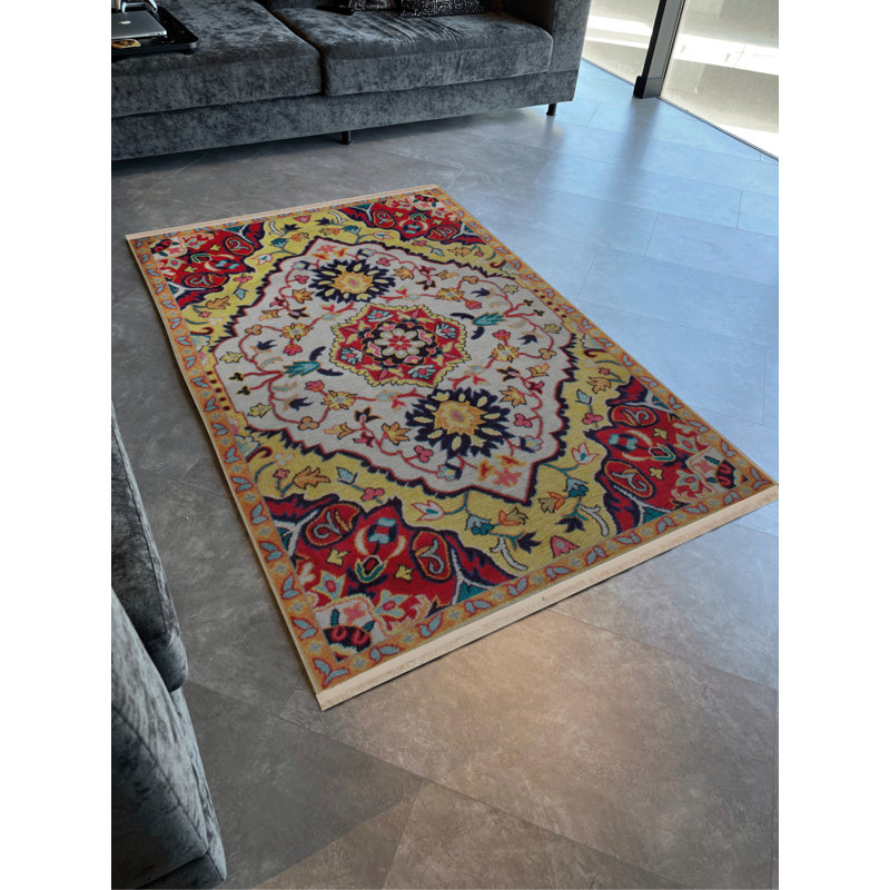 Tapis décoratif frangé motif à motif traditionnel jaune et beige, Tapis de couloir 3 pi 4 po x 8 pi 3 po