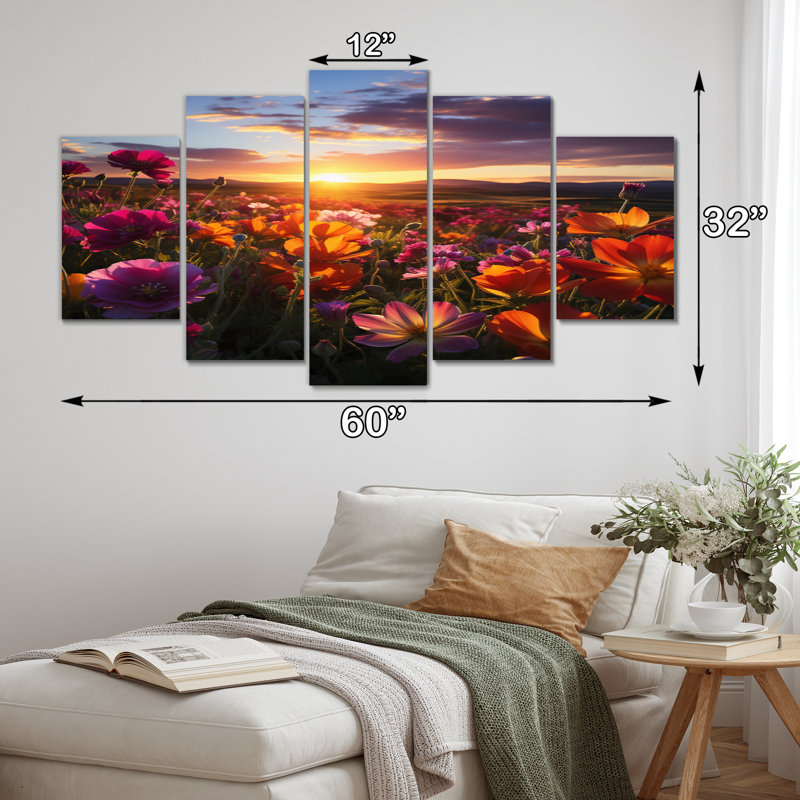 Coucher de soleil sur les champs de fleurs sauvages - impression sur toile florale - 5 panneaux