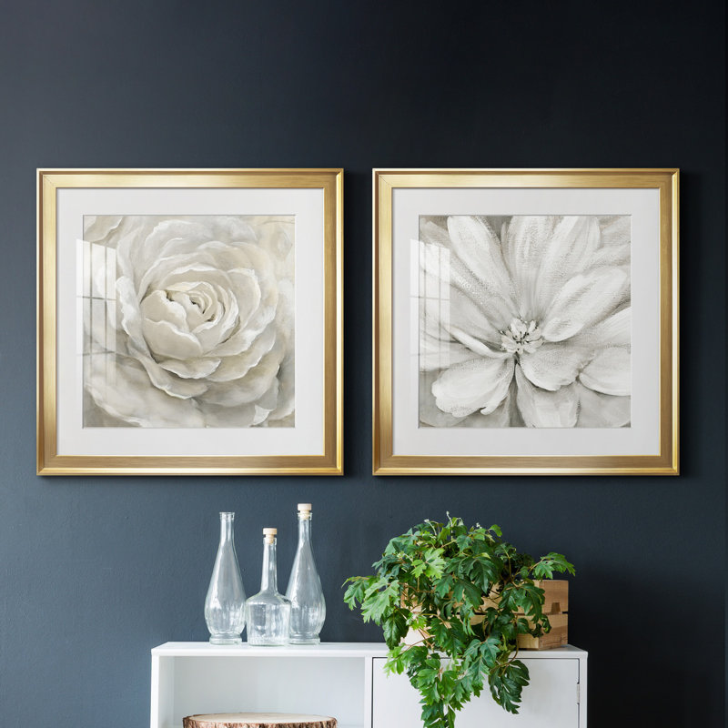 Petal Perfect - ensemble de 2 reproductions d'art, Toile encadrée avec passe-partout, H 17,5 po x l 35 po, Doré
