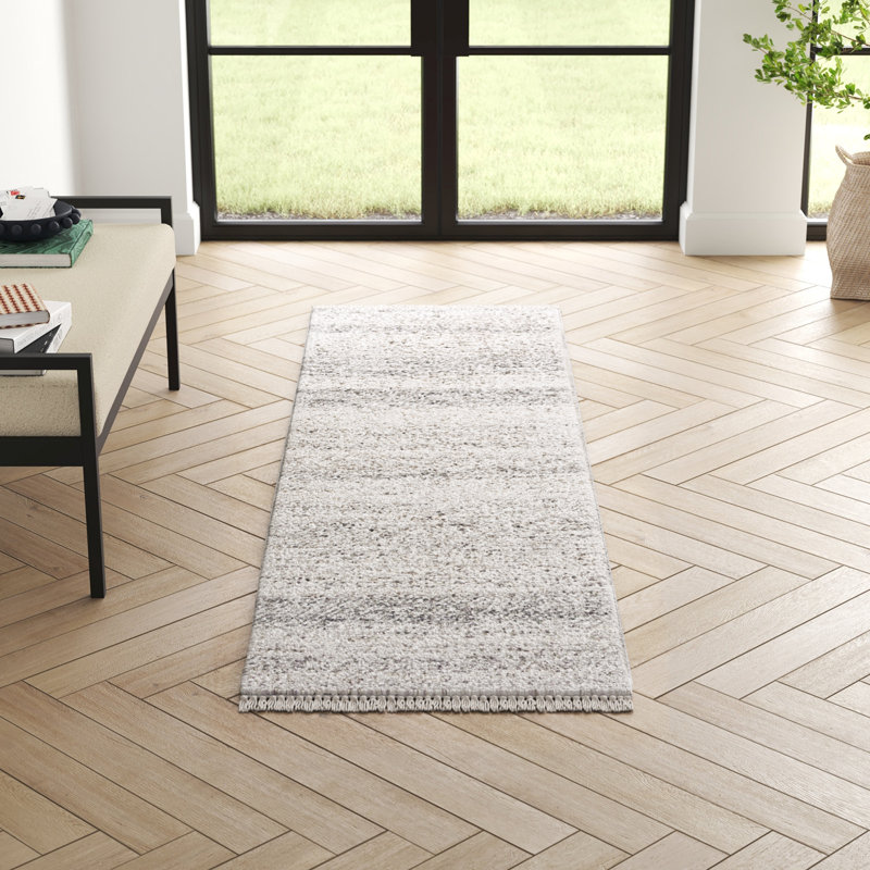 Wyly Handmade Shag Wool Light Gray Rug, Runner 2'3" x 8'