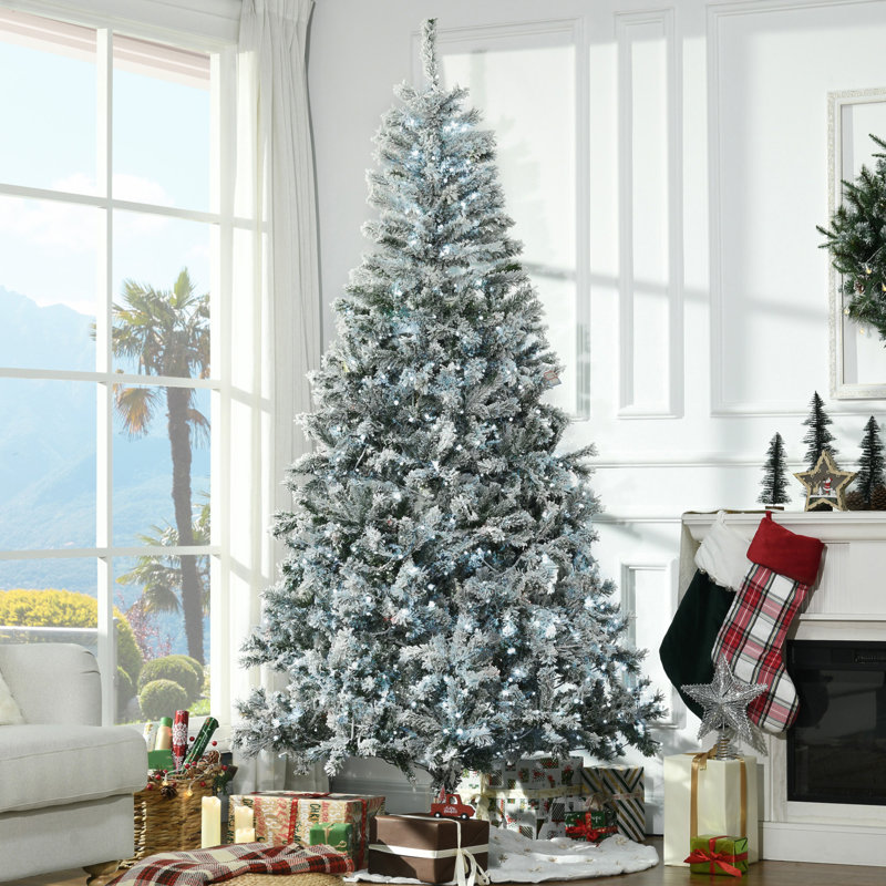 Arbre de Noël artificiel enneigé 7,5 pi avec lumières DEL blanc froid