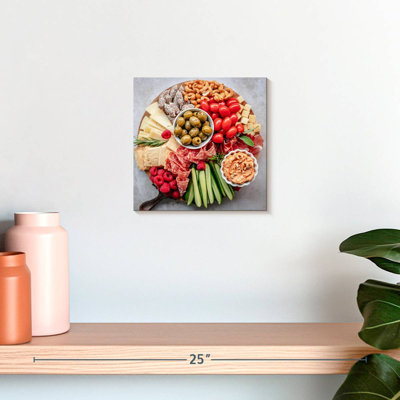 Yarlin Charcuterie Board