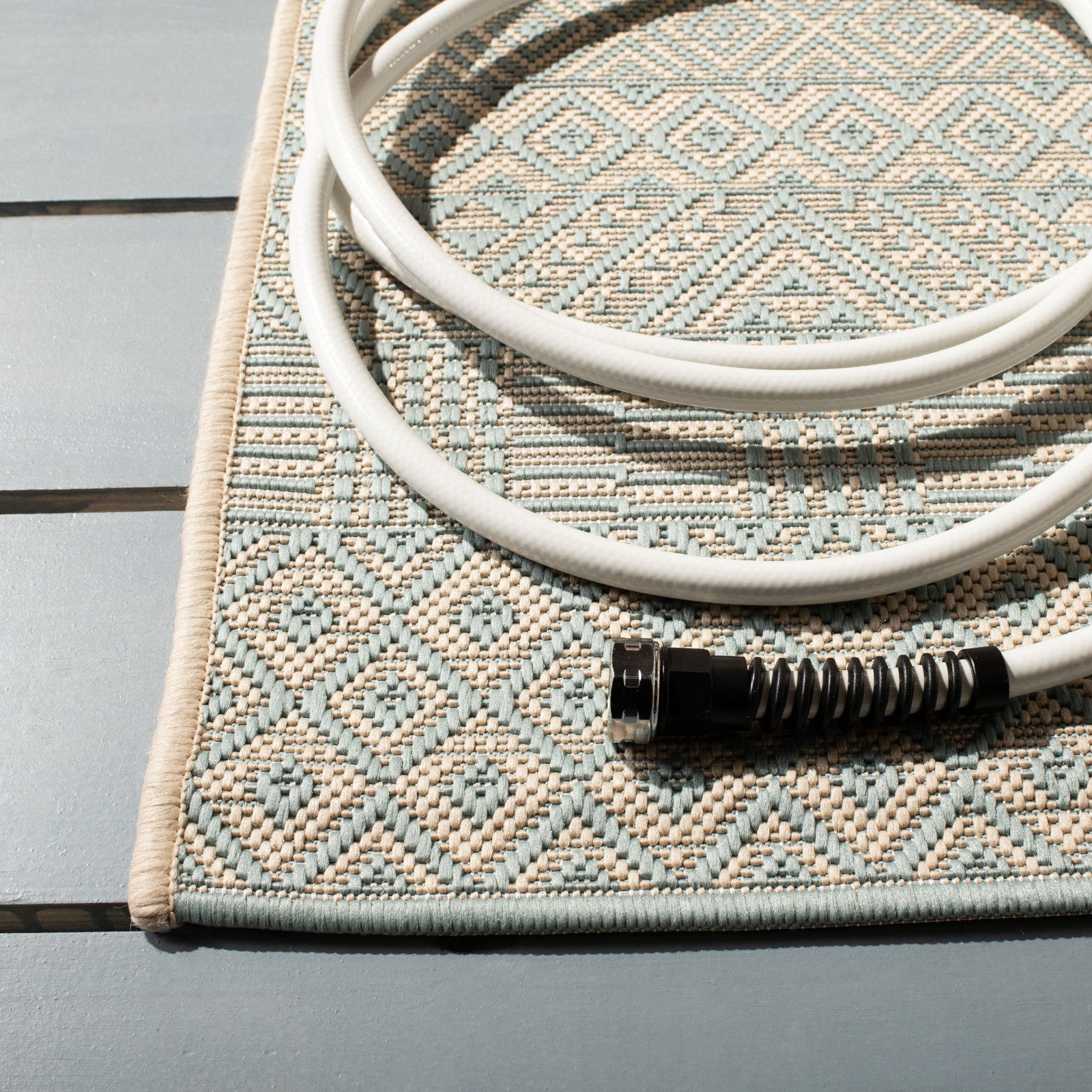 Lenwood Beige Aqua Geometric Outdoor Rug, Rectangle 2'7" x 5'