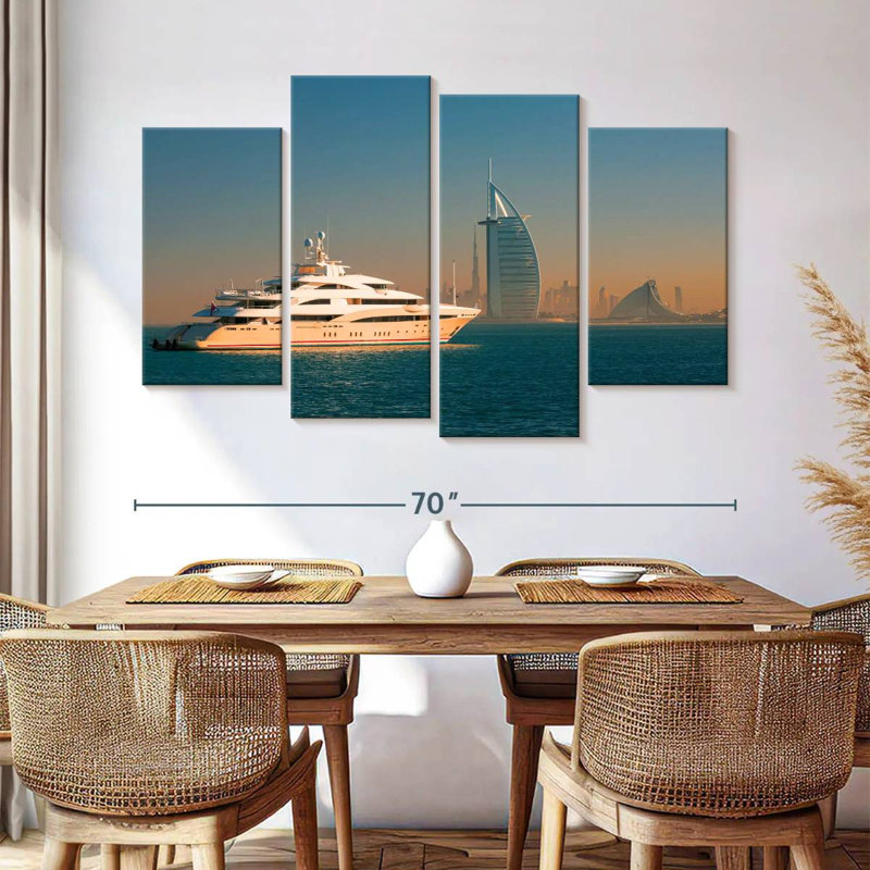 Keesha Yacht dans les eaux de Dubaï, H 42 po x l 68 po