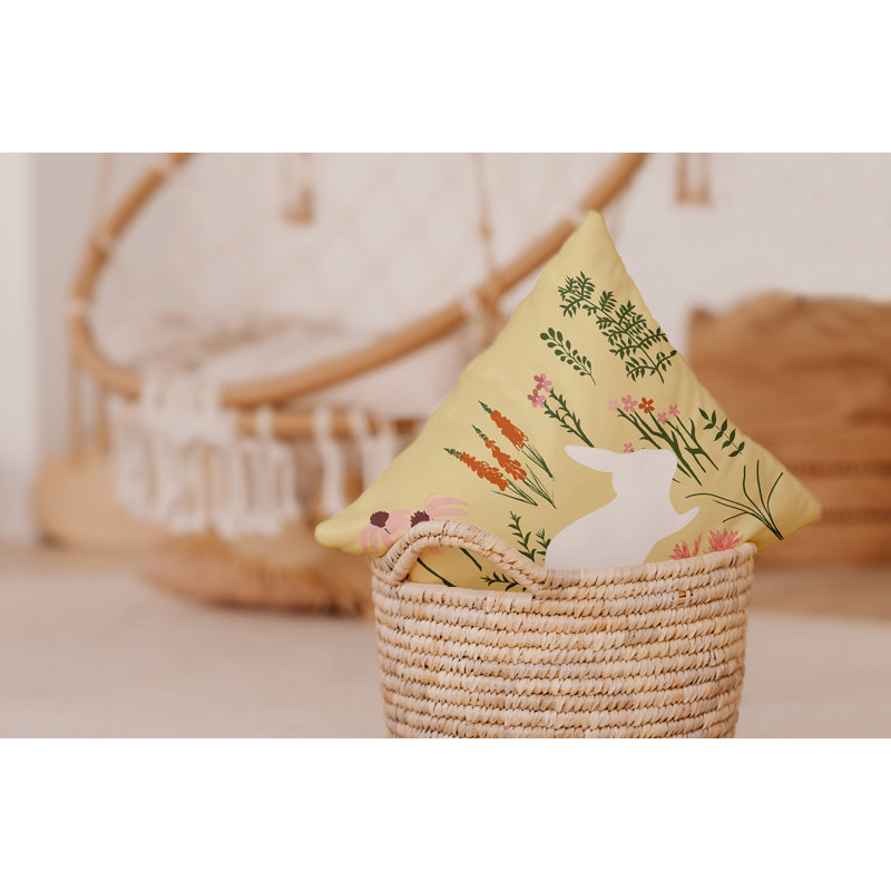 Coussin Spring Meadow Bunny, 18 po x 18 po, Jaune clair