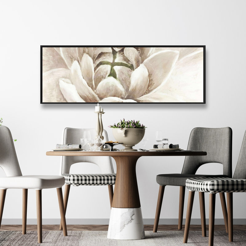 " Delicate Chrysanthemum "