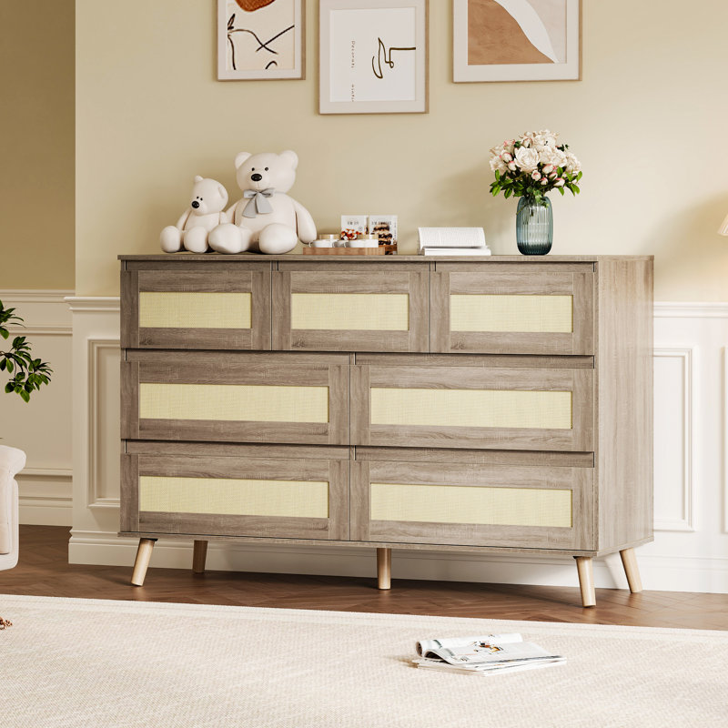 Commode en rotin 7 tiroirs