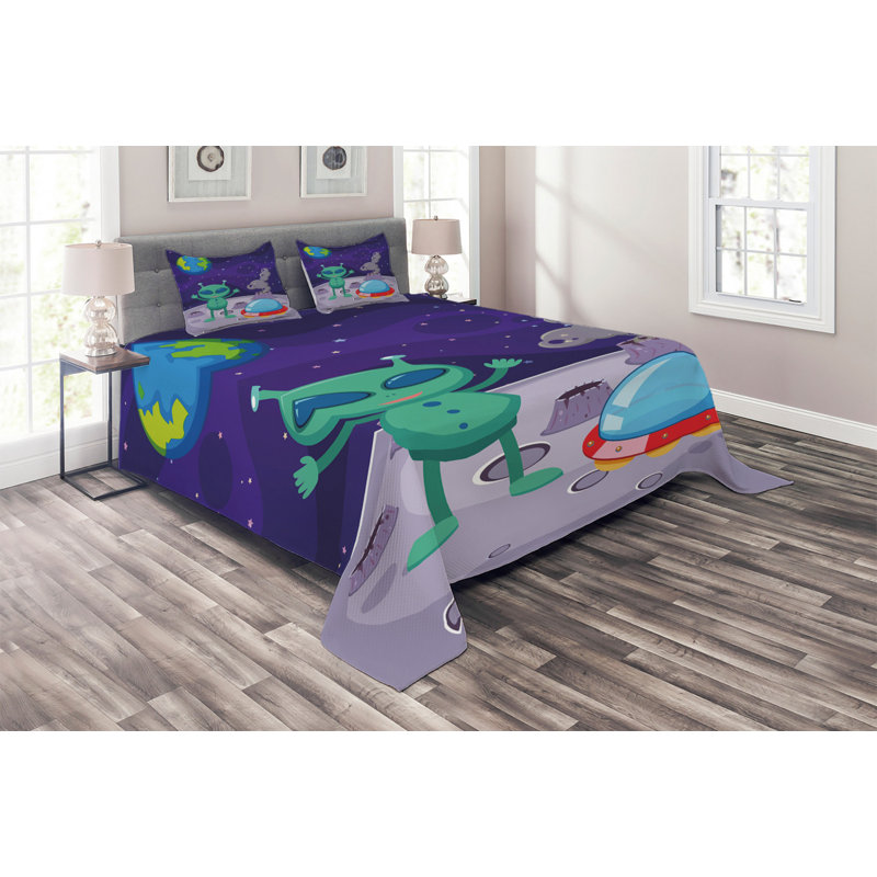 Coverlet, King Bedspread + 2 Shams