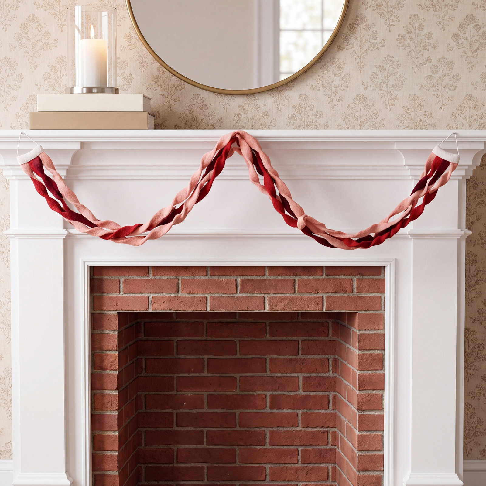 Franclin Wool Felt Ribbon Garland